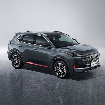 4 πόρτες 5 καθίσματα Changan CS55 ΣΥΝ 2023 τη βενζίνη έκδοσης 1.5T DCT γαλάζιων φαλαινών