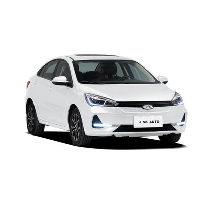 Ηλεκτρικά φορεία 152km/H Arizer Ε Chery που χρεώνουν γρήγορα σε 5 Seater 4 την πόρτα για την οικογένεια