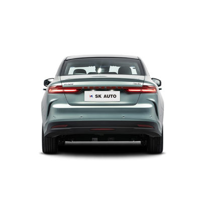 2024 Κίνα Geely Γεωμετρία G6 Νέο Ηλεκτρικό Αυτοκίνητο Geely Γεωμετρία G6 EV Αυτοκίνητο Μεγάλη διάρκεια ζωής μπαταρίας Κεντρικό έλεγχο Μεγάλη οθόνη