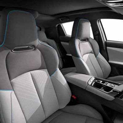 ΜΟΝΑΔΑ 1.5T συμπαγής SUV βενζίνης διπλός συμπλέκτης Changan ναυαρχίδων ταχύτητας 205KM/H μηχανών ανώτατος