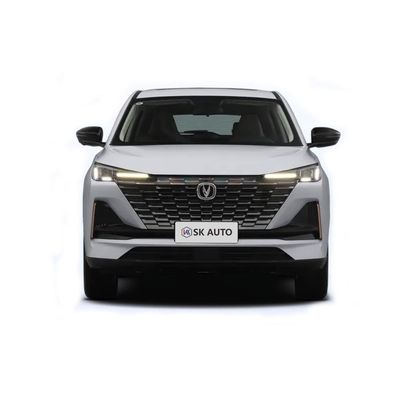 4 πόρτες 5 καθίσματα Changan CS55 ΣΥΝ 2023 τη βενζίνη έκδοσης 1.5T DCT γαλάζιων φαλαινών