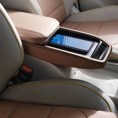 Μέσο μέγεθος SUV 150km/H 5 πόρτα 5 γεωμετρίας M6 Geely Seater για το οικογενειακό ταξίδι