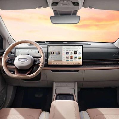 Μέσο μέγεθος SUV 150km/H 5 πόρτα 5 γεωμετρίας M6 Geely Seater για το οικογενειακό ταξίδι