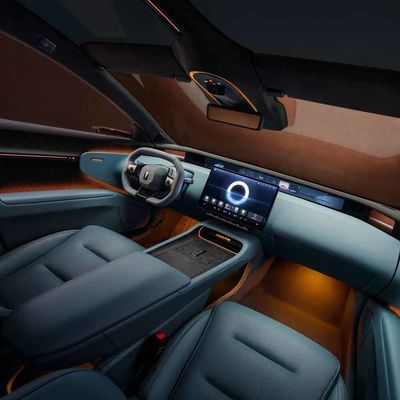 Νέο λανσάρισμα 700 χλμ καθαρή ηλεκτρική αυτονομία μόνιμος μαγνήτης κινητήρας Avatr12 ηλεκτρικά οχήματα