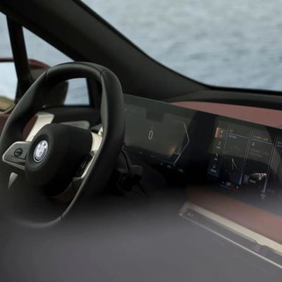 Το 2023 BMW ix M60 xdrive40 xdrive50 ηλεκτρικό SUV πολυτελείας έχει αυτονομία 665 χλμ.