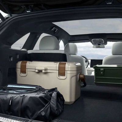 Υψηλή ταχύτητα ηλεκτρικό SUV χρησιμοποιούμενη/νέα αυτοκίνητα 5 κάθισμα Xiaopeng G9 για τις οικογένειες και την επιχείρηση