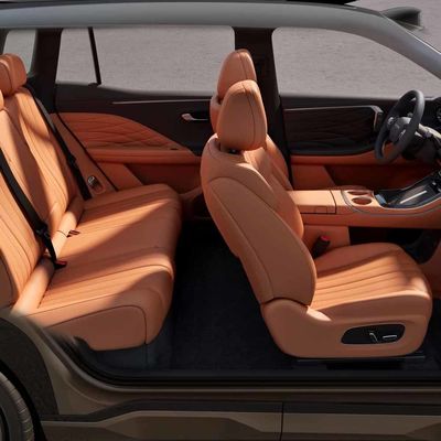 AION Β συν το νέο ηλεκτρικό suv 2022 2023 ενεργειακών οχημάτων έτοιμο να στείλει τα αυτοκίνητα για τις οικογένειες