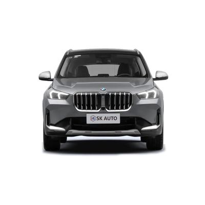 BMW X1 2.0T 204 hp L4 5 θυρών SUV για τους λάτρεις των βενζινοκίνητων αυτοκινήτων