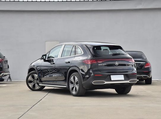 Mercedes EQE SUV Ultra- 200 km/h EV SUV με διευρυμένη εμβέλεια 609 km και ευρύχωρη 5-θέσιμη καμπίνα