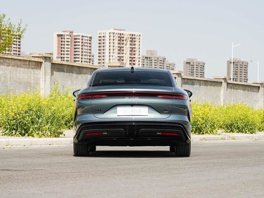 2025 Ενίσχυρο ηλεκτρικό όχημα Han L BYD με μέγιστη ισχύ 500 KW και δερμάτινο πηδάλιο 1000V υψηλής τάσης γρήγορη φόρτιση