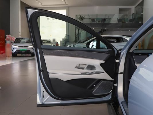 2025 Ενίσχυρο ηλεκτρικό όχημα Han L BYD με μέγιστη ισχύ 500 KW και δερμάτινο πηδάλιο 1000V υψηλής τάσης γρήγορη φόρτιση