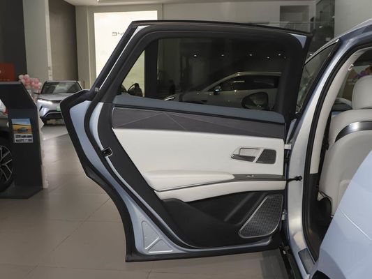 2025 Ενίσχυρο ηλεκτρικό όχημα Han L BYD με μέγιστη ισχύ 500 KW και δερμάτινο πηδάλιο 1000V υψηλής τάσης γρήγορη φόρτιση