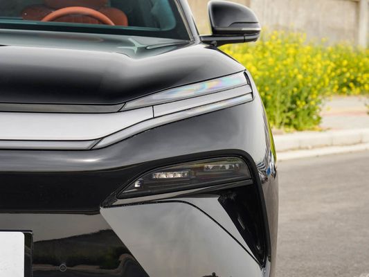 2025 BYD Νέο ηλεκτρικό όχημα για την απόδοση Tang L 810kW Δύναμη AWD Γρήγορη φόρτιση 1000w/h 600km Διάστημα Μακροδιάστημα 7 θέσεις με ηλιακή στέγη