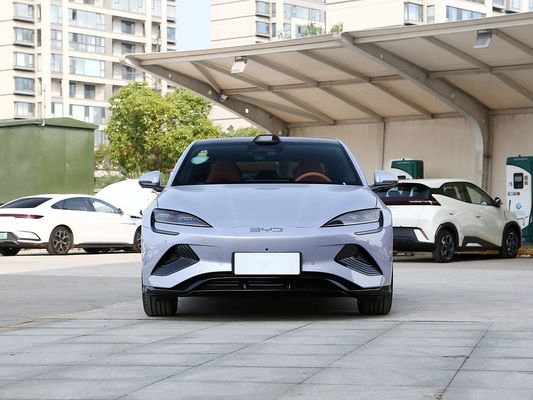 2025 BYD Ηλεκτρικό όχημα Σφραγίδα EV Smart μοντέλο 650KM Μακρά αυτονομία 80.64kWh μπαταρία γρήγορη φόρτιση Ζεστή πώληση με ηλιακή στέγη