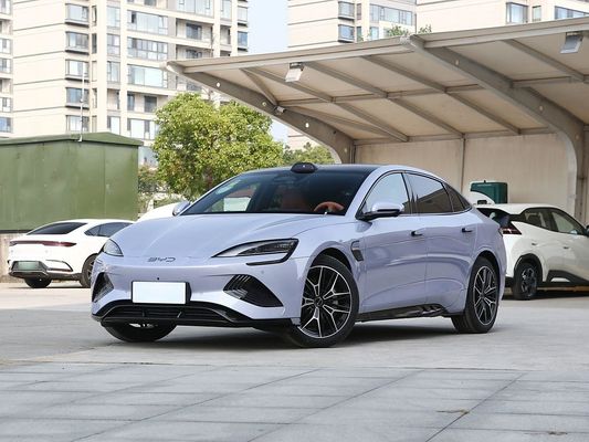 2025 BYD Ηλεκτρικό όχημα Σφραγίδα EV Smart μοντέλο 650KM Μακρά αυτονομία 80.64kWh μπαταρία γρήγορη φόρτιση Ζεστή πώληση με ηλιακή στέγη