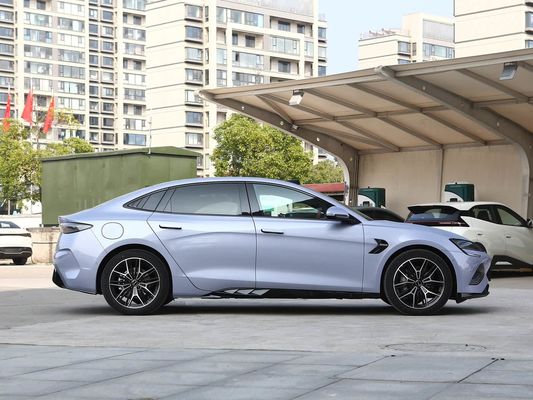2025 BYD Ηλεκτρικό όχημα Σφραγίδα EV Smart μοντέλο 650KM Μακρά αυτονομία 80.64kWh μπαταρία γρήγορη φόρτιση Ζεστή πώληση με ηλιακή στέγη