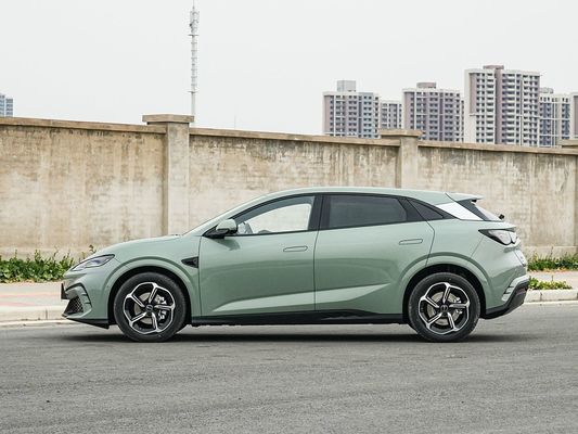 2025 BYD Ηλεκτρικό όχημα Σφραγίδα 06GT Χρόνος ταχείας φόρτισης 0,33 ώρες και απόδοση Μακροχρόνια 550 χλμ. Μεγάλη μπαταρία με ηλιακή οροφή για οικογένεια