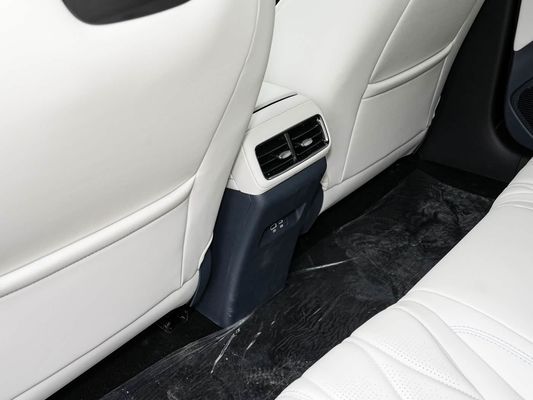 2025 BYD Ηλεκτρικό όχημα Σφραγίδα 06GT Χρόνος ταχείας φόρτισης 0,33 ώρες και απόδοση Μακροχρόνια 550 χλμ. Μεγάλη μπαταρία με ηλιακή οροφή για οικογένεια