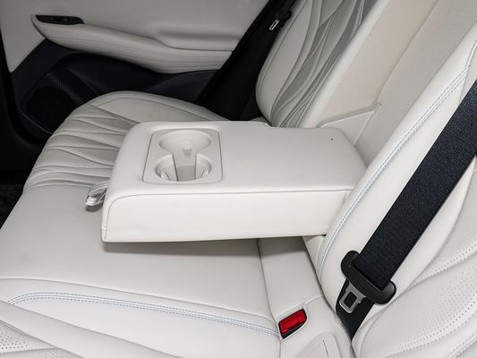2025 BYD Ηλεκτρικό όχημα Σφραγίδα 06GT Χρόνος ταχείας φόρτισης 0,33 ώρες και απόδοση Μακροχρόνια 550 χλμ. Μεγάλη μπαταρία με ηλιακή οροφή για οικογένεια