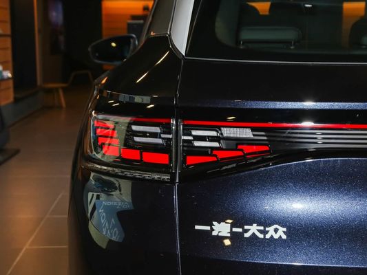 2025 VW Ηλεκτρικό όχημα ID.4 Γρήγορη φόρτιση Αυτοκίνητο Μακρά αυτονομία 601km 80.4kWh μπαταρία Καυτή πώληση Νέο μοντέλο Καλή απόδοση με ηλιακή οροφή