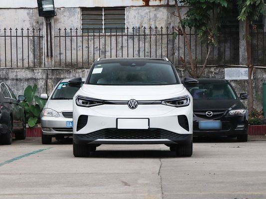 Ακαταμάχητη απόδοση Ηλεκτρικό αυτοκίνητο VW ID4 με εμβέλεια 600 χιλιομέτρων και ανοιχτή οροφή